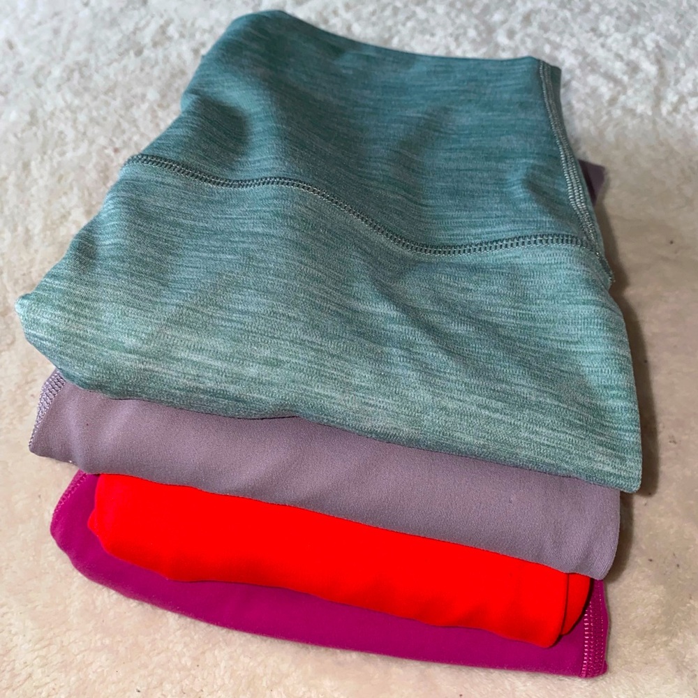 Lululemon SET OF 4